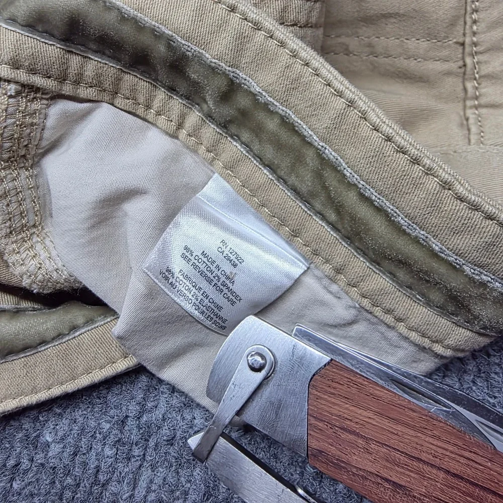Mountain Khakis Classic‎ Fit Men's Khaki Pants Size 38x32